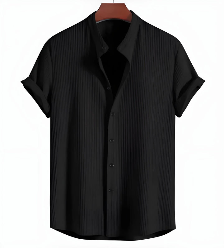 Men's Casual Short Sleeve Shirt with Loose Fit and Breathable Design