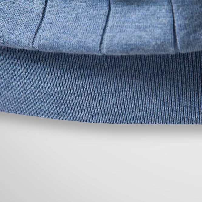 Men's Casual Slim Fit Shirt with Short Sleeve and Crew Neck