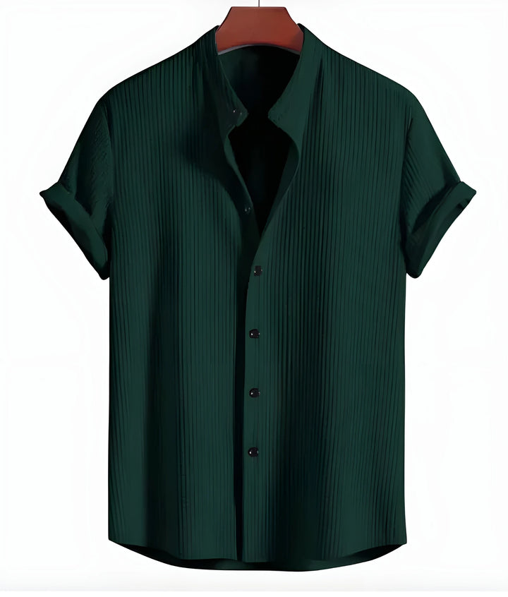 Men's Casual Short Sleeve Shirt with Loose Fit and Breathable Design