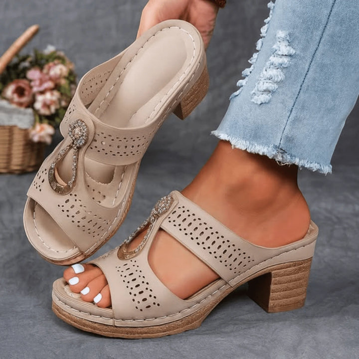 Women's Casual Block Heel Sandals with Wide Fit and Memory Foam
