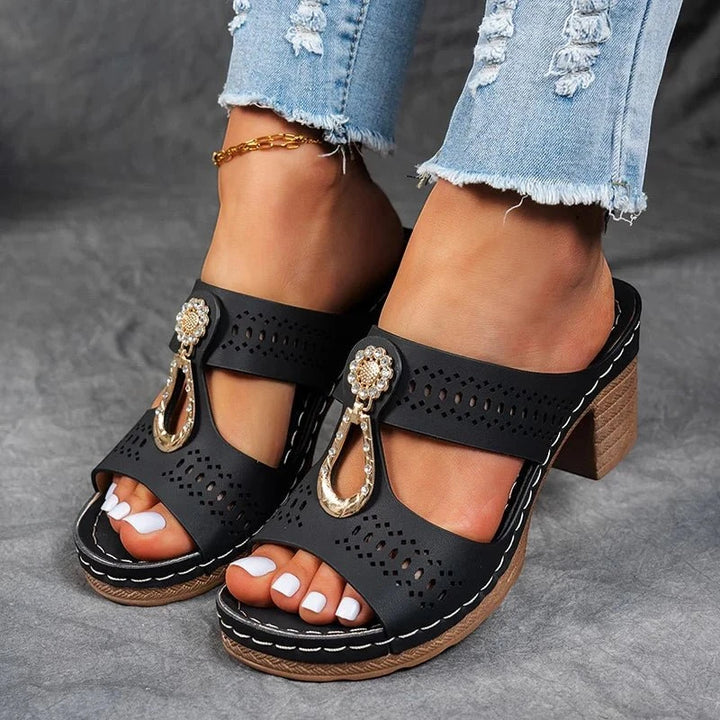 Women's Casual Block Heel Sandals with Wide Fit and Memory Foam