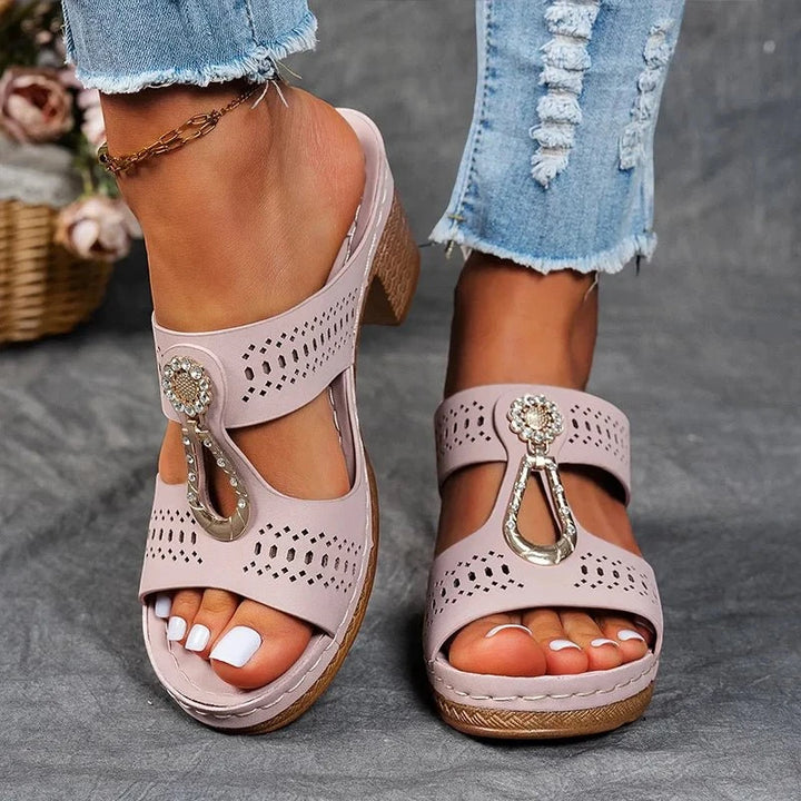 Women's Casual Block Heel Sandals with Wide Fit and Memory Foam