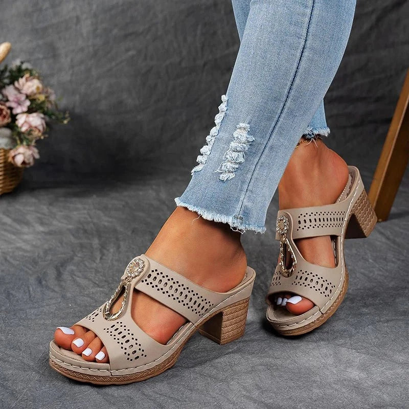Women's Casual Block Heel Sandals with Wide Fit and Memory Foam