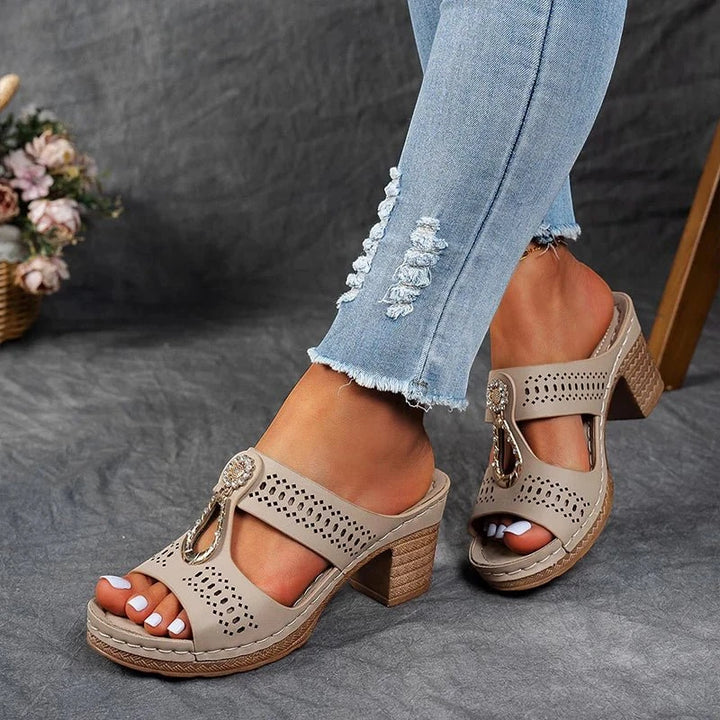 Women's Casual Block Heel Sandals with Wide Fit and Memory Foam