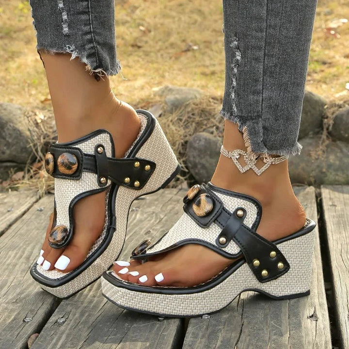 Women's Casual Open Toe Sandals with Non Slip Sole and Cushioned Insole